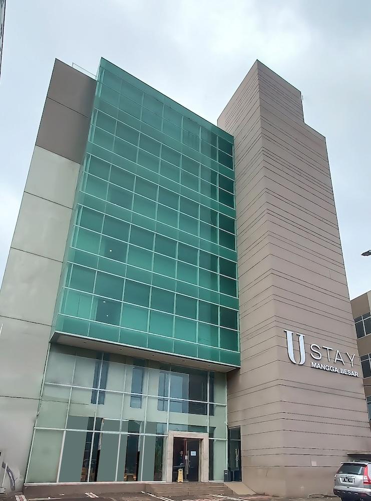 U Stay Hotel Mangga Besar Джакарта Экстерьер фото