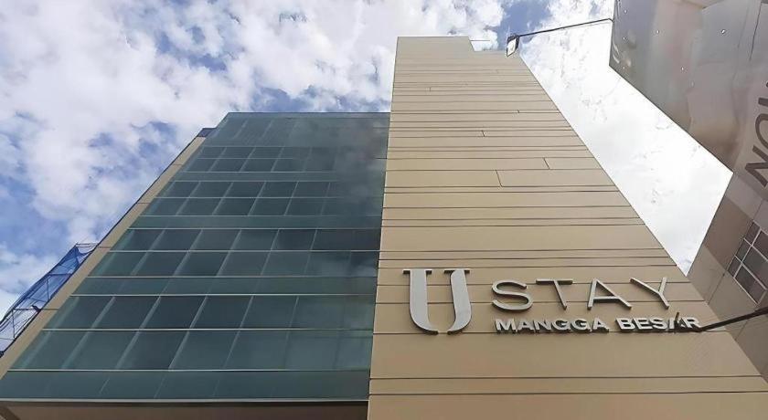 U Stay Hotel Mangga Besar Джакарта Экстерьер фото