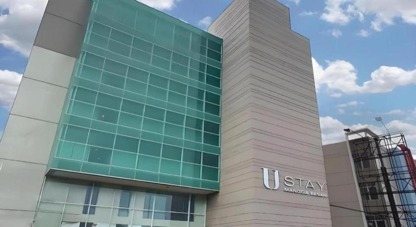 U Stay Hotel Mangga Besar Джакарта Экстерьер фото